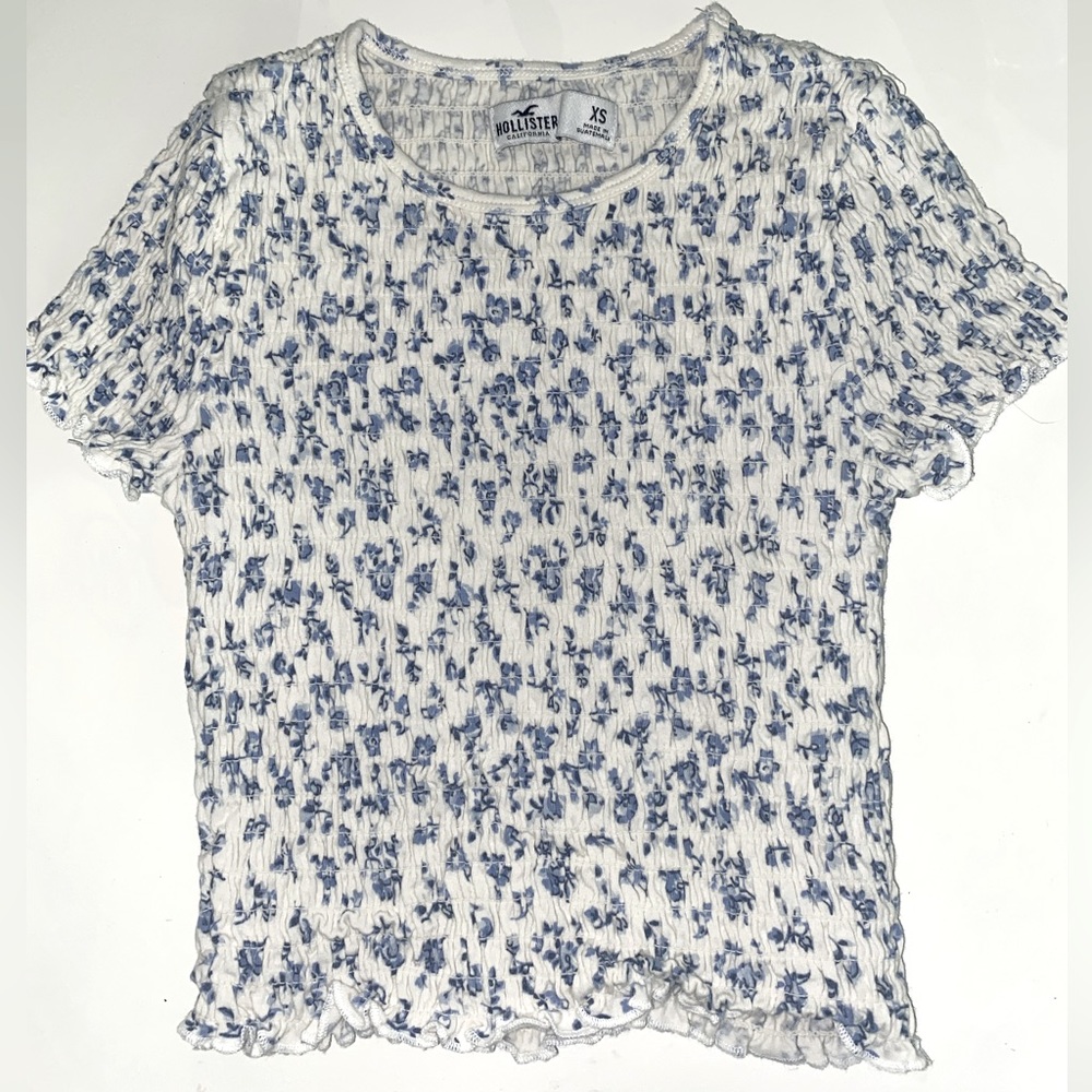 Hollister cropped top
